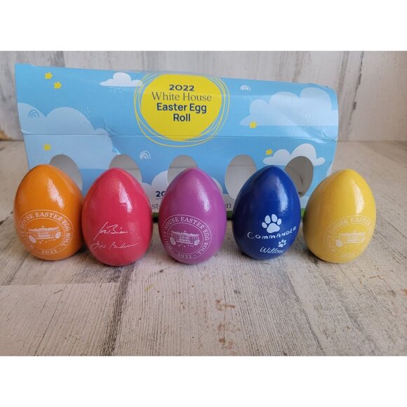 White house Easter egg roll rainbow Wooden set collectible - Picture 1 of 6